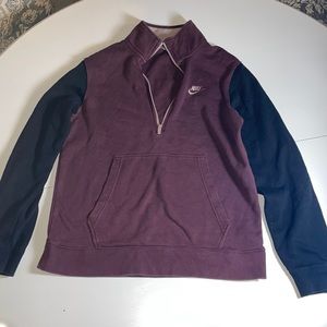 Cute Nike half zip 💗🤍